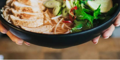 screenshot of Wagamama UK website with button to enable accessibility