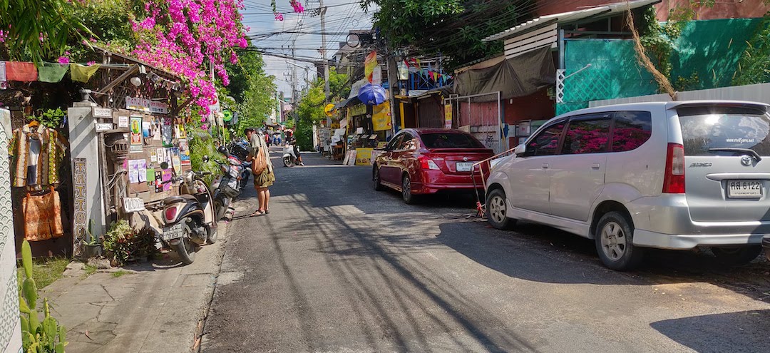 Quiet back street in Chiang Mai